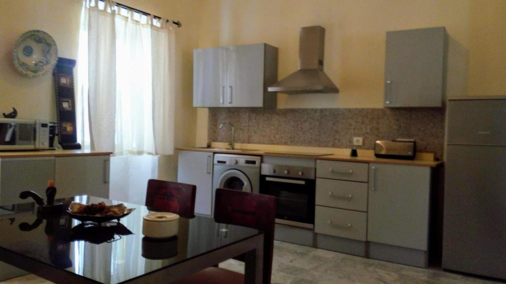 Apartamentos Jp Fregenal Фрехеналь-де-ла-Сьерра Экстерьер фото